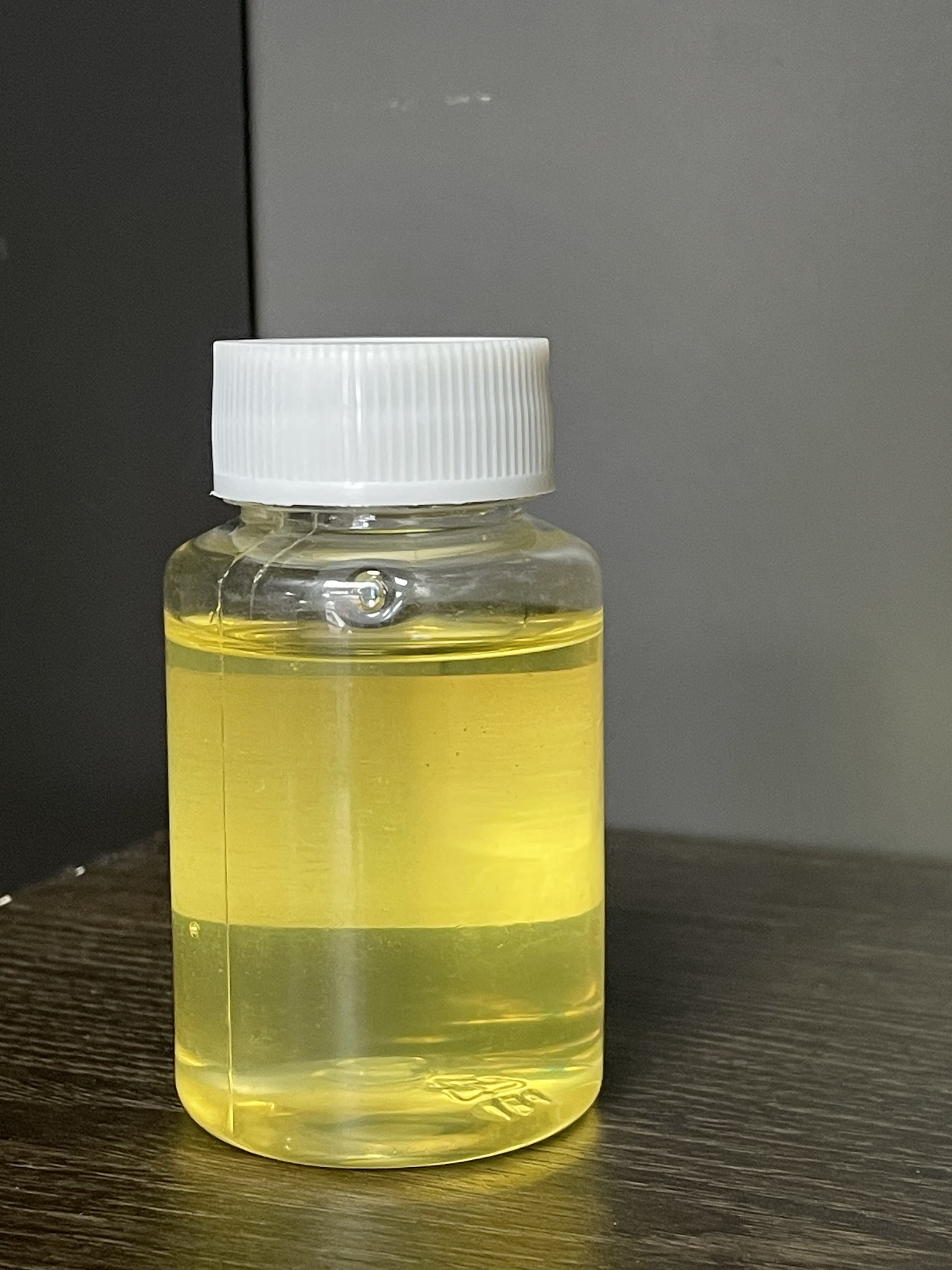 अमीन-एचसीए ™ पी -650 एमिनो-टर्मिनेटेड पॉलीथर चेन एक्सटेंडर