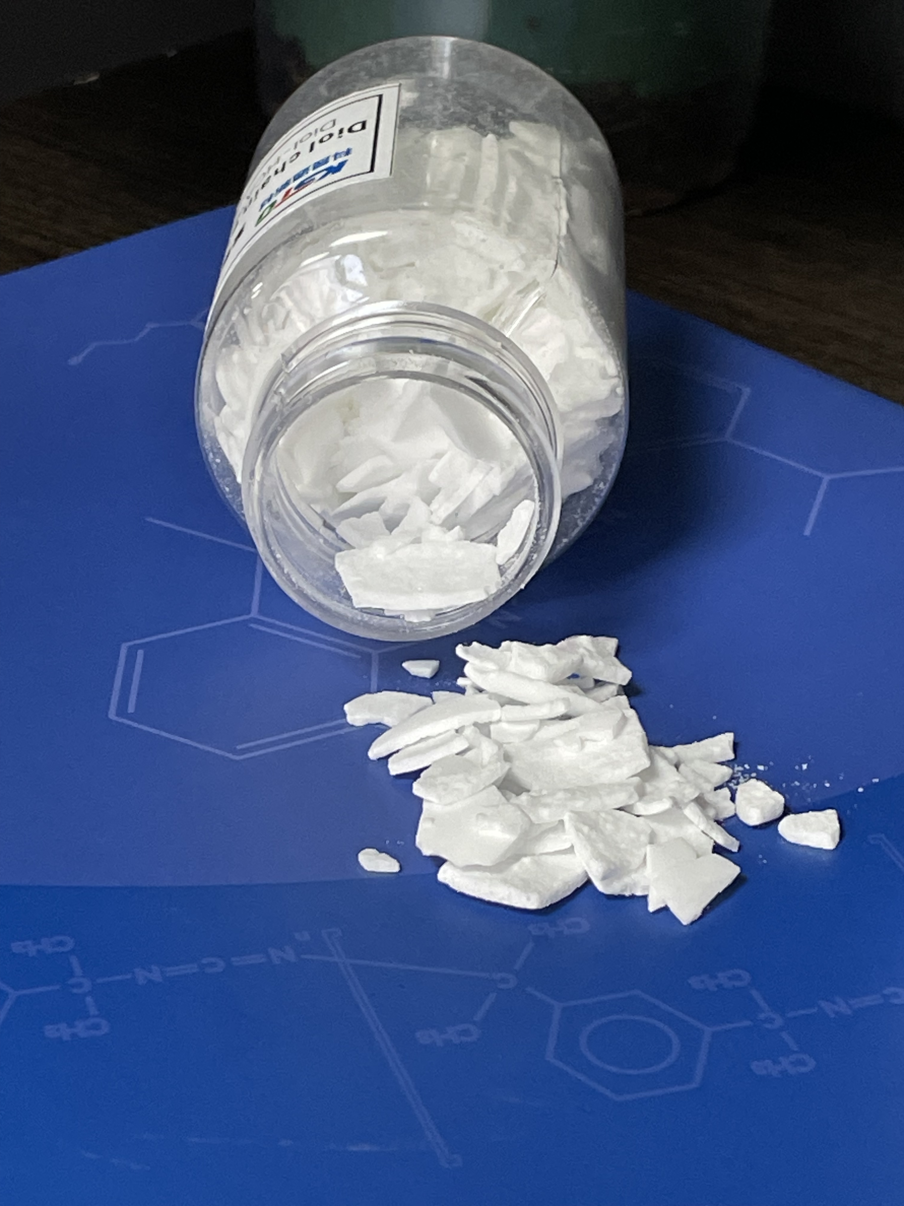 Diol-HCA ™ उसके सफेद परत ठोस सुगंधित Diol चेन को कोटिंग्स के लिए एक्सटेंडर